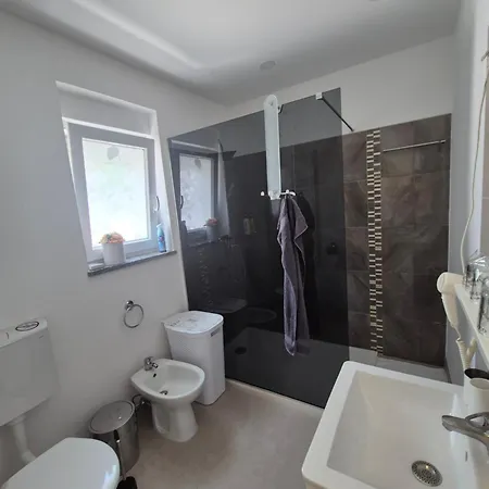 Carnizza - Private With Pool And Jacuzzi Villa