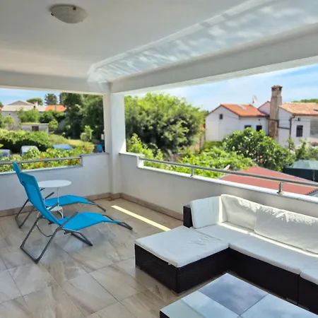 Villa Carnizza - Private With Pool And Jacuzzi *